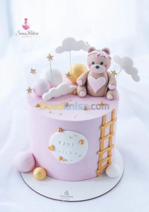 تكوين تزيين الكعك cake design
