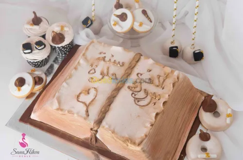 تكوين تزيين الكعك cake design