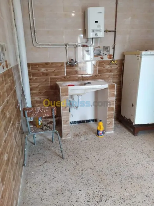 Echange Appartement F2 Skikda Skikda