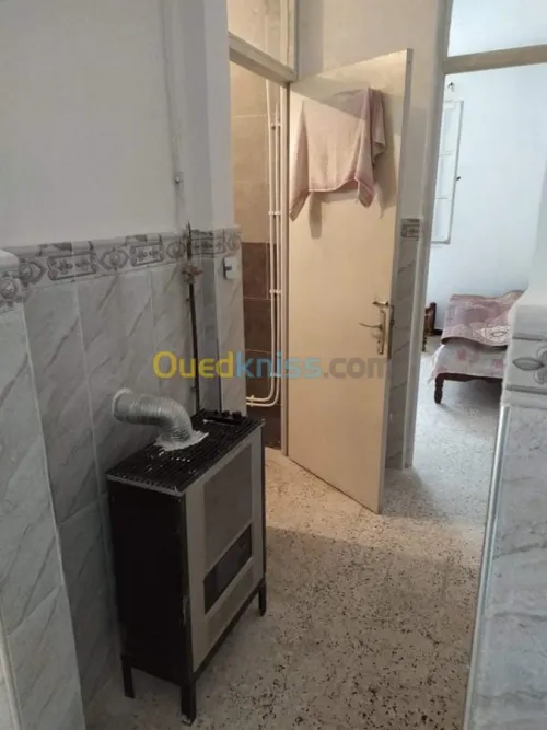 Echange Appartement F2 Skikda Skikda