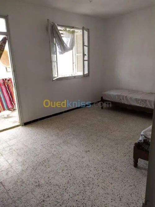 Echange Appartement F2 Skikda Skikda