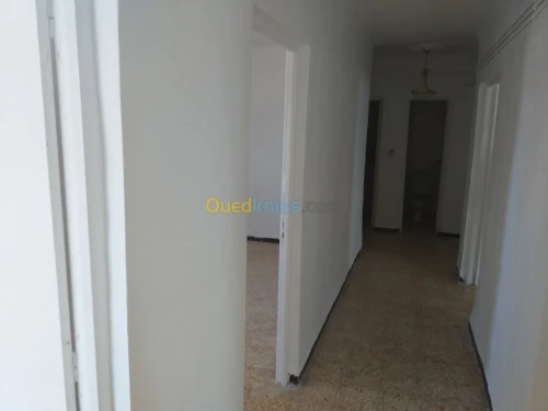 Location Appartement F4 Oran Oran