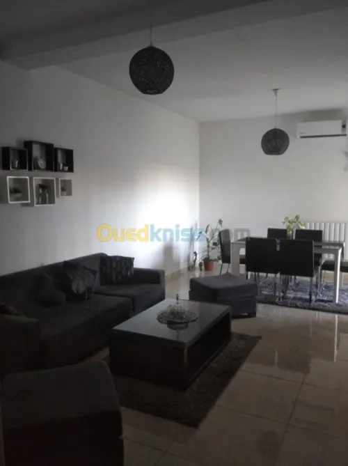 Location Appartement F4 Alger Souidania