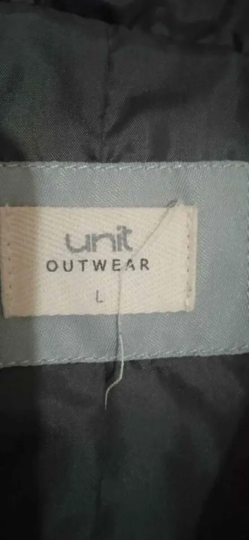 Doudoune européenne Unit Outwear femme taille L.