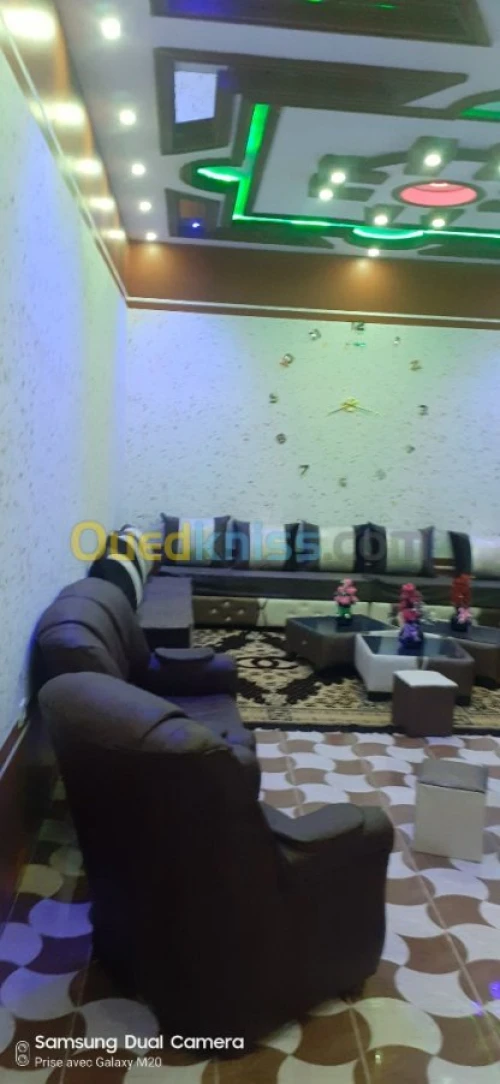 Vente Villa Tiaret Mahdia