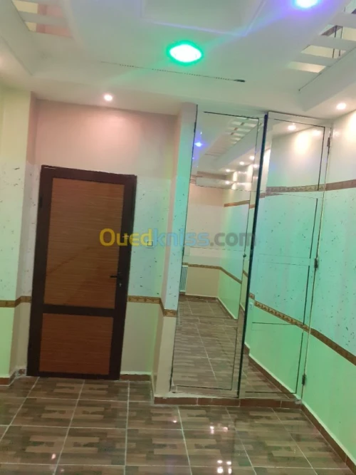 Vente Villa Tiaret Mahdia