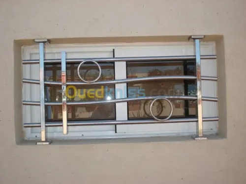 Réalisation des Rampe d'escalier inox