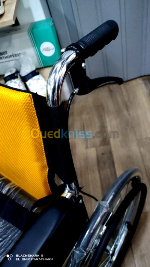 Fauteuil roulant aluminiu double frein