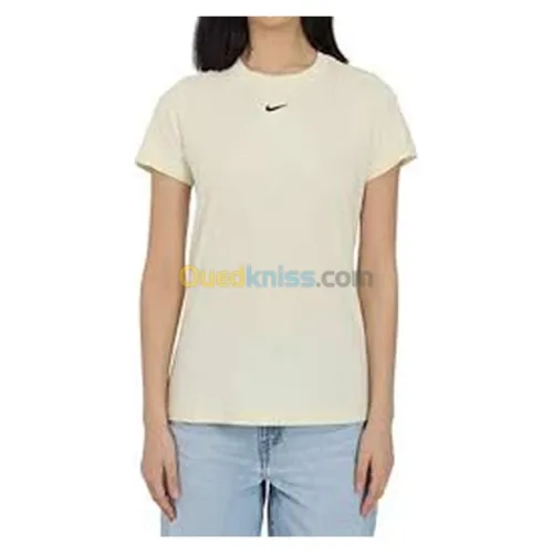 NIKE TEE
