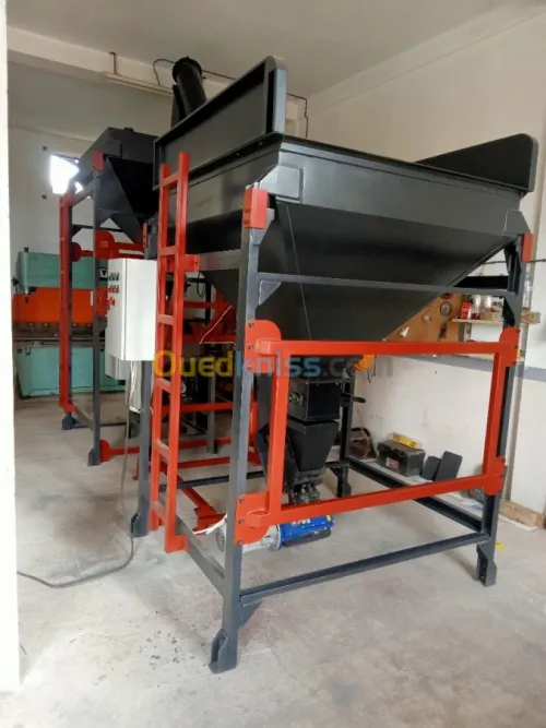 Ensacheuse pour sac à valve