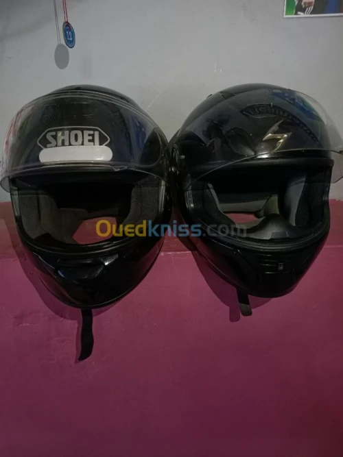 Casque moto 