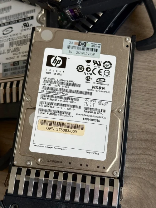 Disque Dur HP SAS 146 GO pour serveur