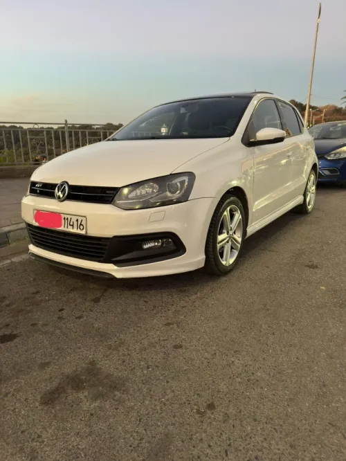 Volkswagen Polo 2014 R-line
