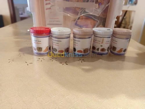 les Moules (Boite a gâteaux et epices)