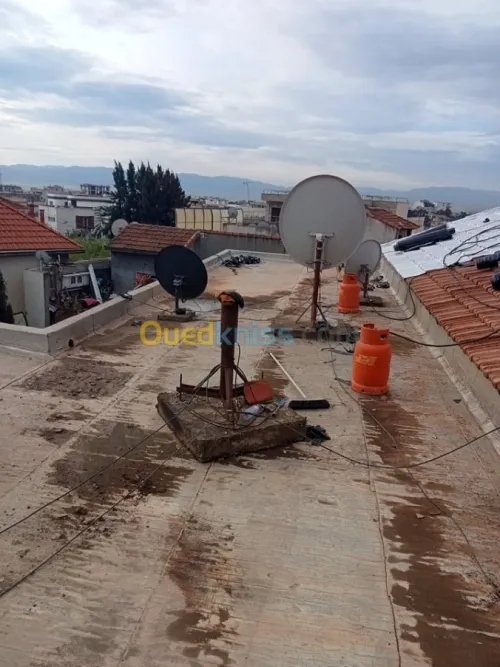 chape et membrane goudronne