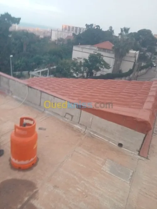 chape et membrane goudronne