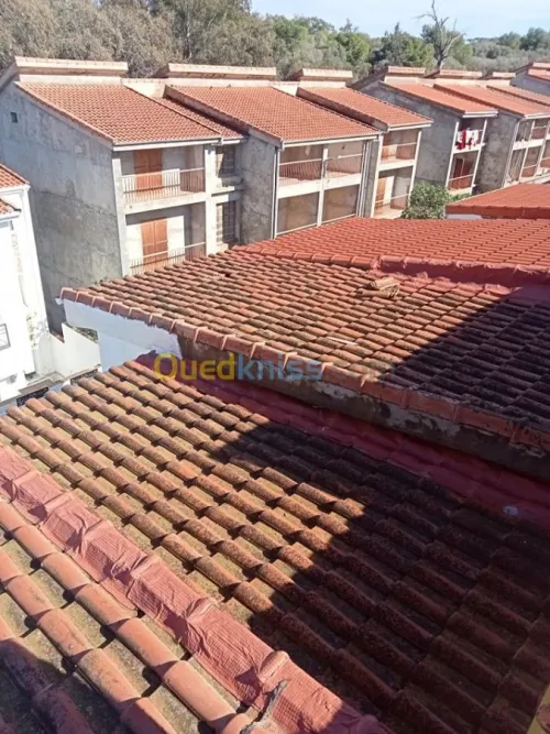 chape et membrane goudronne