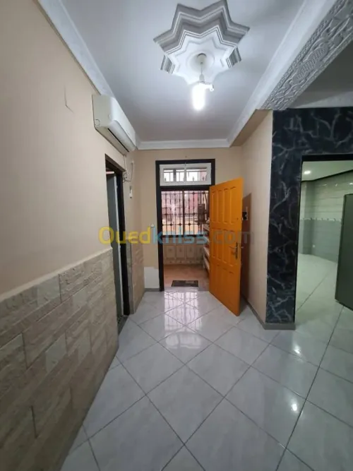 Vente Appartement F43 Jijel Jijel