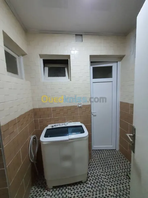 Vente Appartement F43 Jijel Jijel