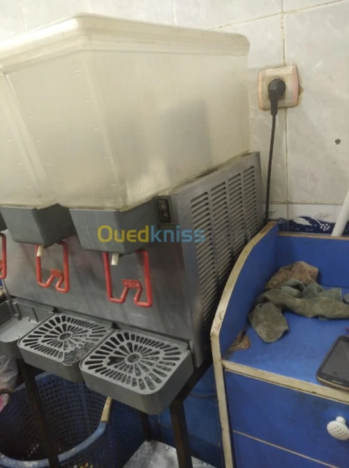 Machine a jus ugolini