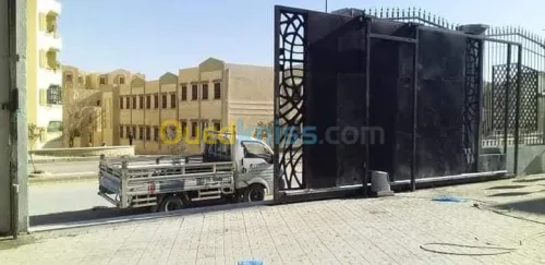 Fabrication des rideaux électriques  