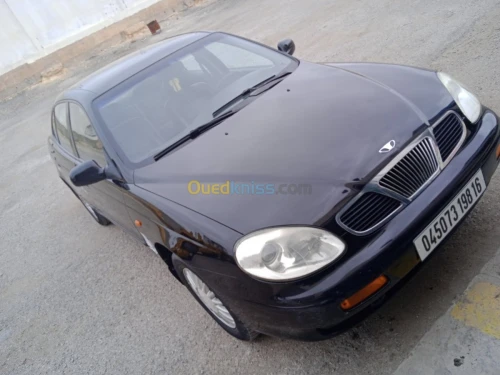 Daewoo Laganza 1998 