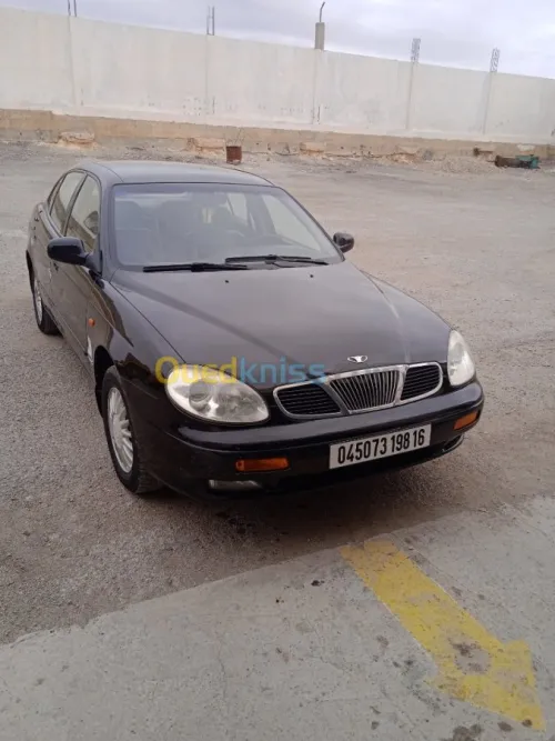 Daewoo Laganza 1998 