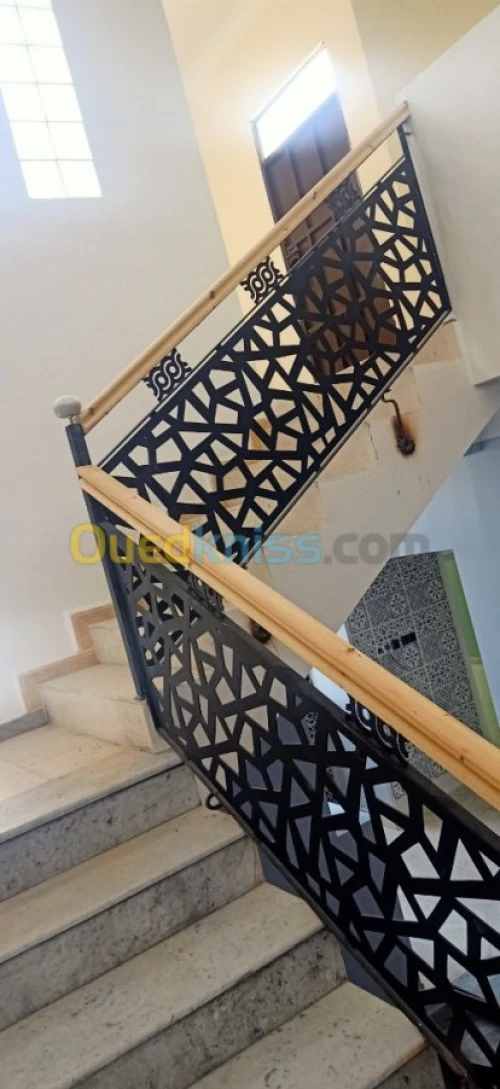 Vente Niveau De Villa F6 Tebessa Cheria