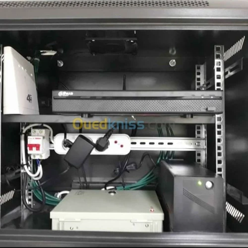 Technicien caméra surveillance