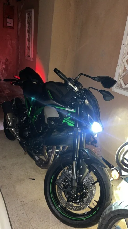 Kawasaki Z900 2026
