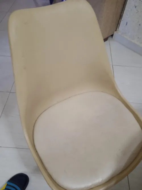 TABLE A MANGER 5 CHAISE