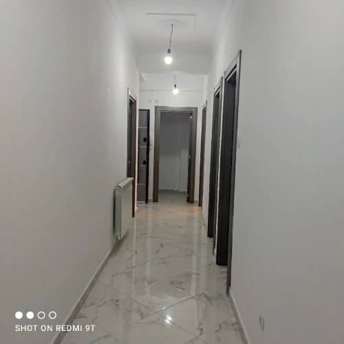 Location Appartement F4 Alger Bir mourad rais