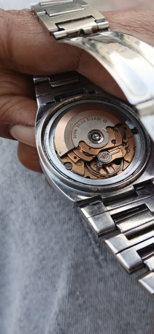 Montre winner swiss outomatic moteur omiga fiha25 jawles 