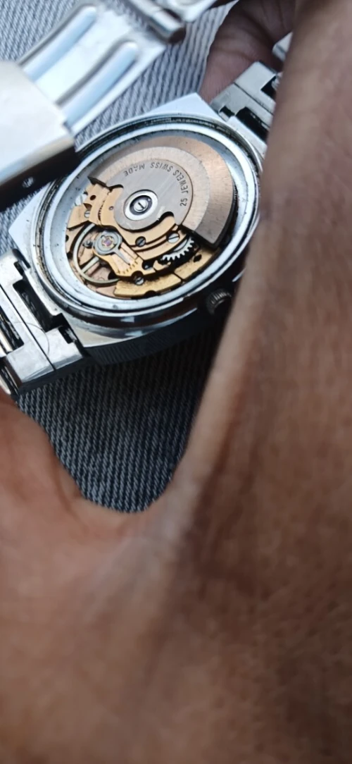 Montre winner swiss outomatic moteur omiga fiha25 jawles 