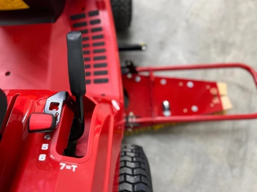 Mini Tracteur pour Gazon Synthétique