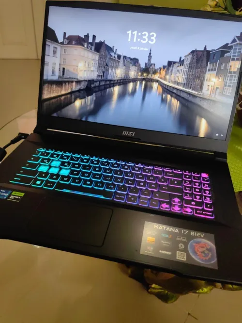 MSI Katana / 17.3" / 4070 NVIDIA RTX