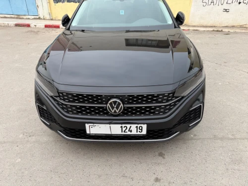 Volkswagen Passat 2024 Business