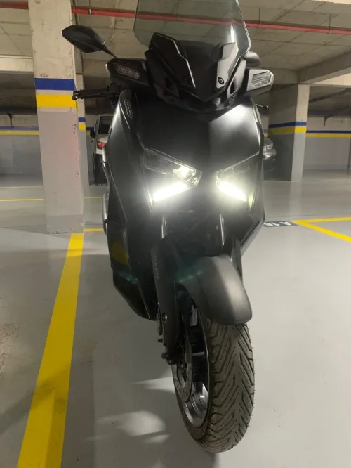 Yamaha Xmax 300 2023