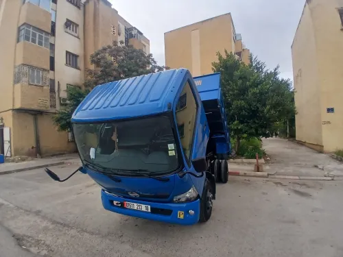 Hino 611 