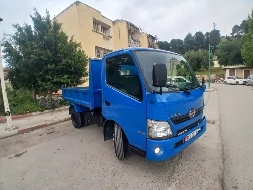 Hino 611 