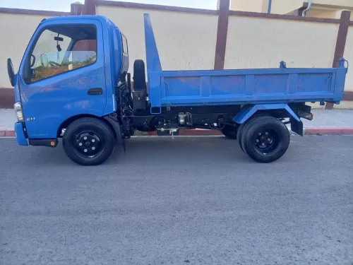 Hino 611 2013 
