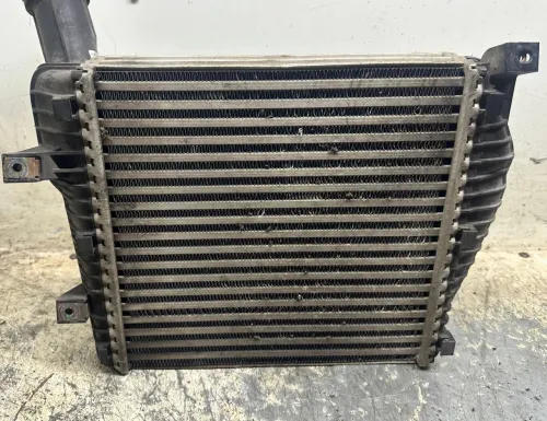 Disponible pièces détachées pour Audi q7 vw Porsche Cayenne