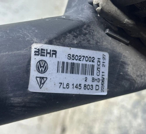 Disponible pièces détachées pour Audi q7 vw Porsche Cayenne
