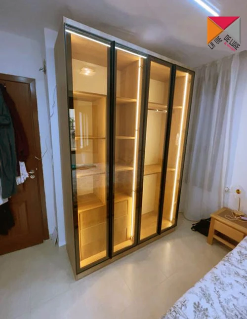 Dressings sur mesure    *** EGGER ***