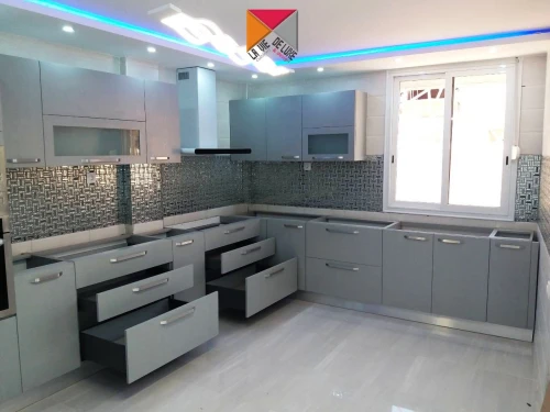 Cuisines Modernes    *****  Haut de Gamme  *****