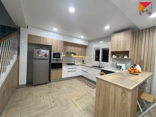 Cuisines Modernes    *****  Haut de Gamme  *****