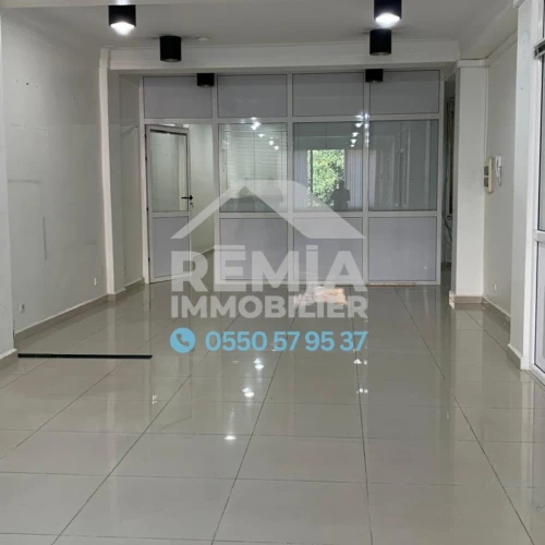 Location Appartement Niveau de villa Alger Hydra