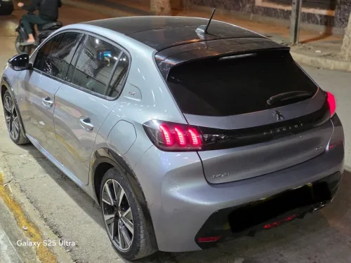 Peugeot 208 2023 GT