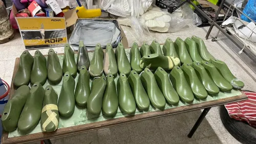 Machine usine chaussures 