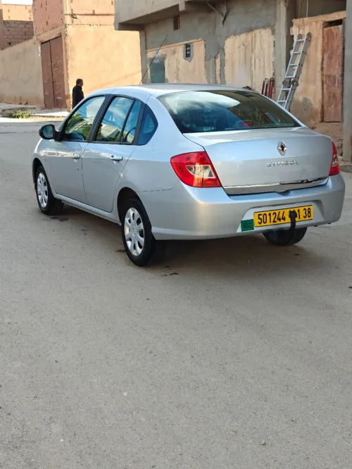 Renault Symbol 2011 
